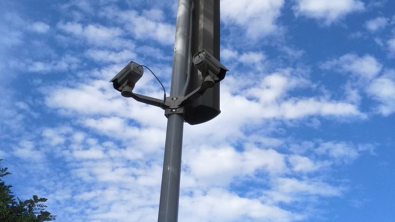 老旧小区无人停车管理，价格几何？揭秘其成本构成与价值**